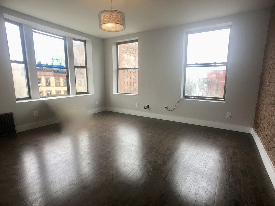 1st image of 723 Saint Nicholas Ave APT 52