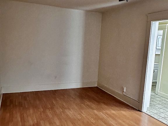 3rd image of 2752 E 1st St APT 14