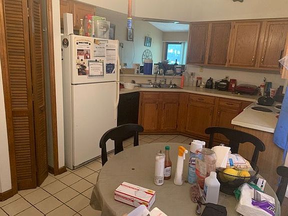 5th image of 2083 Tanager Dr