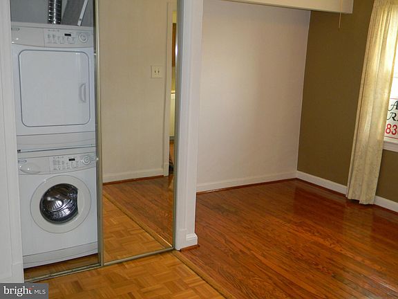 2nd image of 2807 Arlington Blvd APT 141