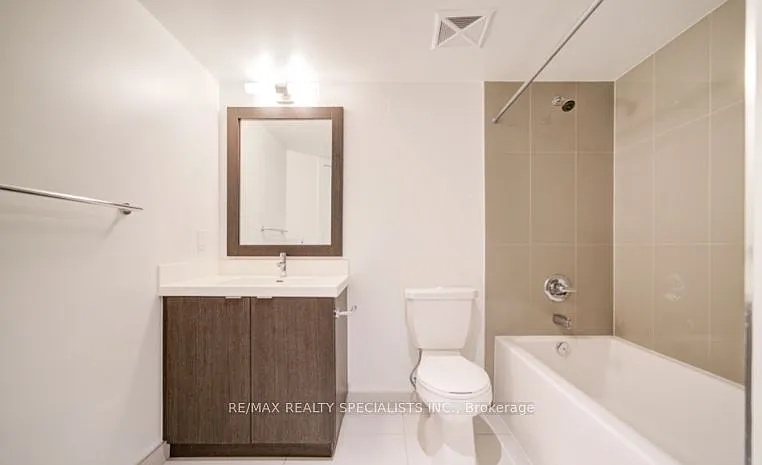 7 Mabelle Ave #2703 — Photo 15