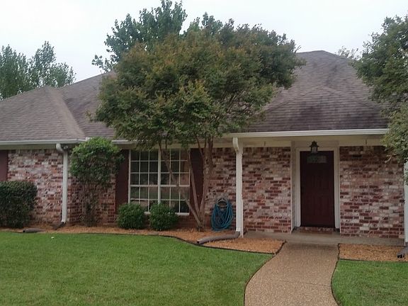 2nd image of 3101 Brittney Ln