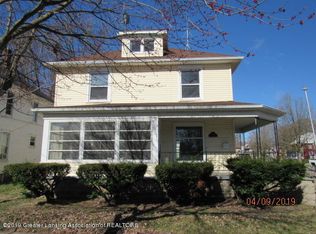 102 S Sheldon St, Charlotte, MI 48813