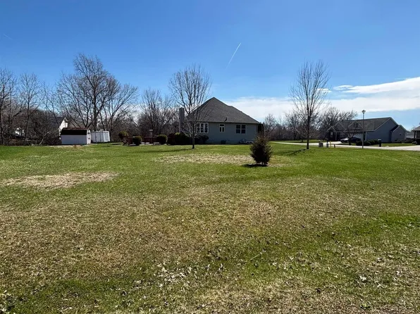 0 Pine Creek Dr, Burton, MI 48519