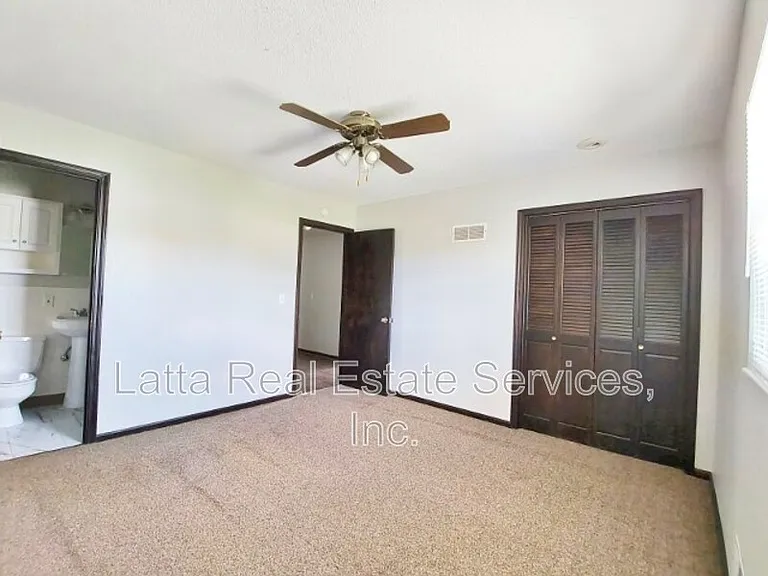 719 NW 6th St #A — Photo 7