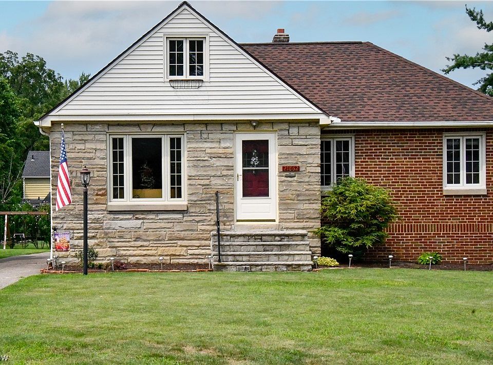 1st image of 21862 Seabury Ave