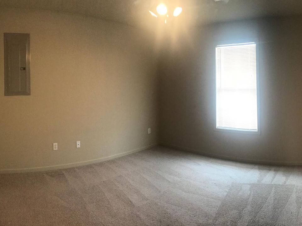 702 Leewood Dr Paragould AR Zillow