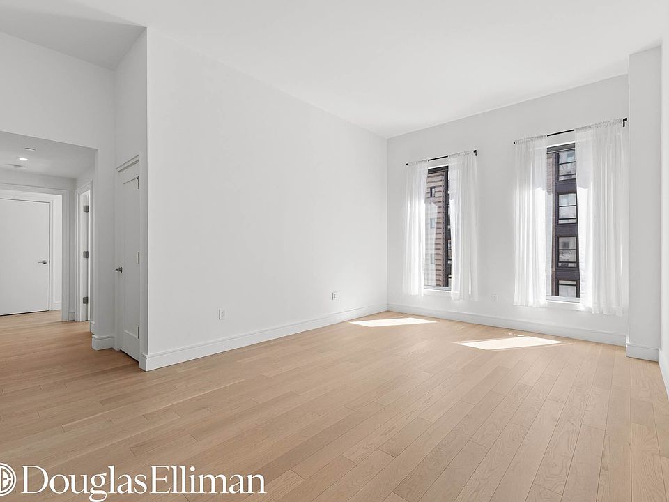 1st image of 540 6th Ave #7E