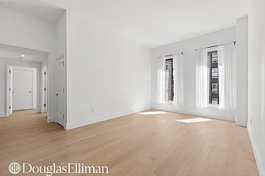 540 6th Avenue, #7E
