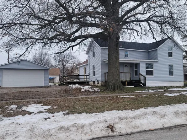 218 E 5th St, Wilton, IA 52778