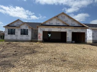 2730 Amber Valley Rd, Cedar Falls, IA 50613