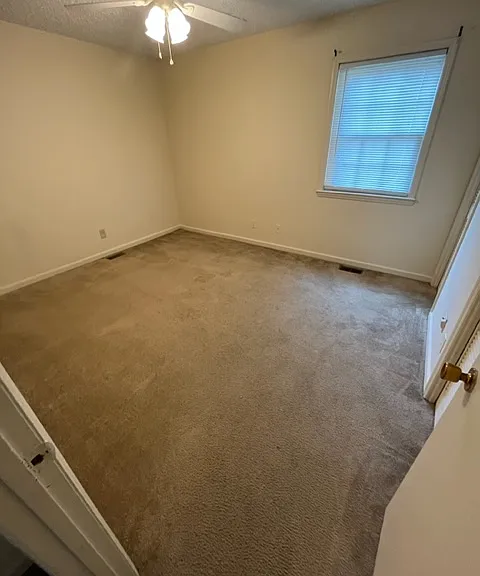 307 N Main St #20 — Photo 8
