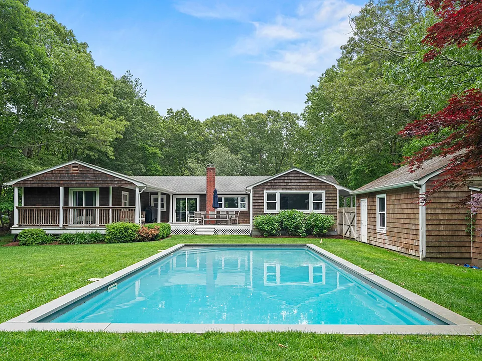 25 Shadyrest Dr