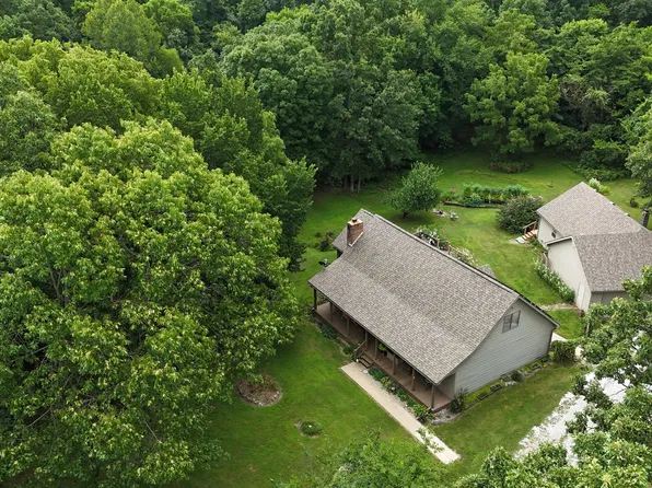34a E Dade 86, Greenfield, MO 65661