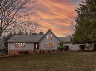 107 Hitching Post Ln, Forest, VA 24551