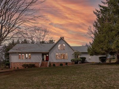 107 Hitching Post Ln, Forest, VA, 24551