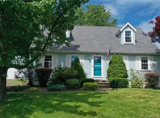 5 Watrous Farm Rd, Wallingford, CT 06492