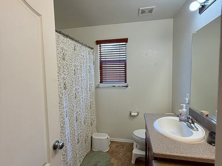 1035 S Cheshire Ln — Photo 14
