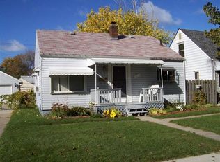 22113 Cushing Ave, Eastpointe, MI 48021