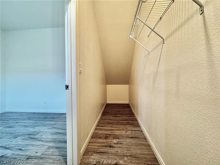 4258 Tarim St — Photo 15
