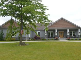 3690 Paddock Cir, Canfield, OH 44406