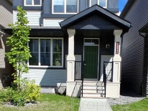 1693 Cavanagh Blvd SW, Edmonton, AB T6W 4S6