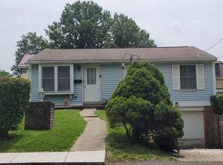 320 Dawson Ave, Carnegie, PA 15106