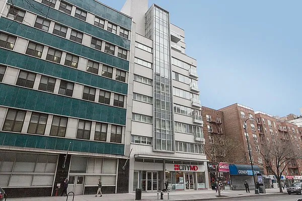 Rented by FirstService Realty (legacy) | media 23