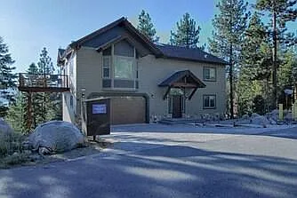 361 Park Ln — Photo 1