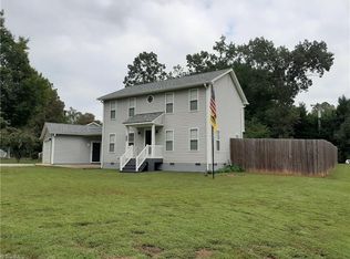 5216 Cotton Mill Ln, Jamestown, NC 27282