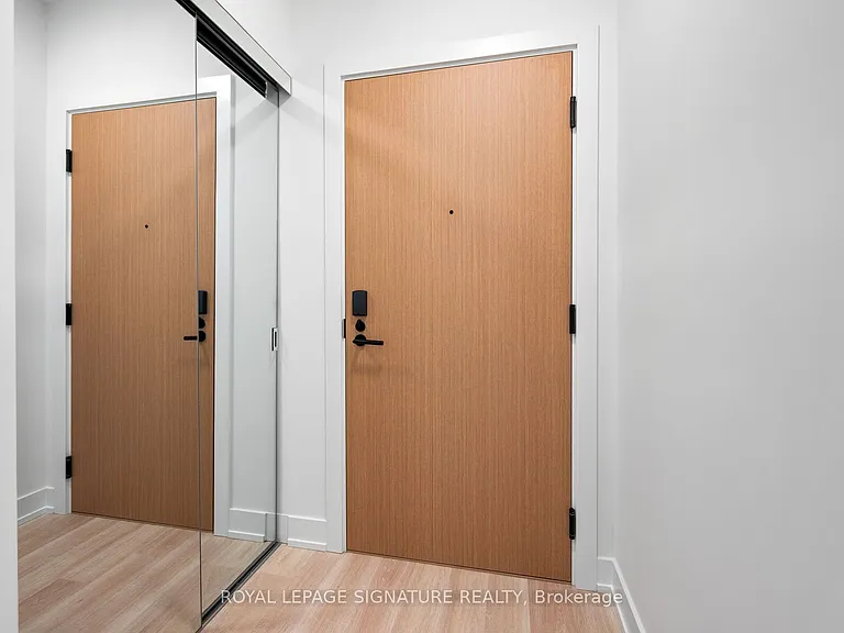 60 Central Park Dr #2306 — Photo 10
