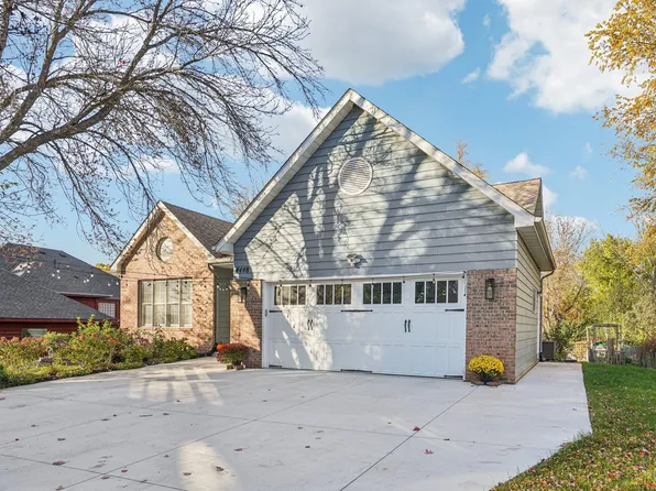 4448 W 144th St, Savage, MN 55378