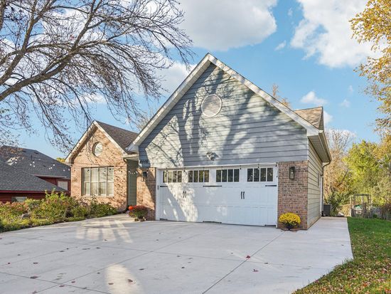 4448 W 144th St, Savage, MN 55378