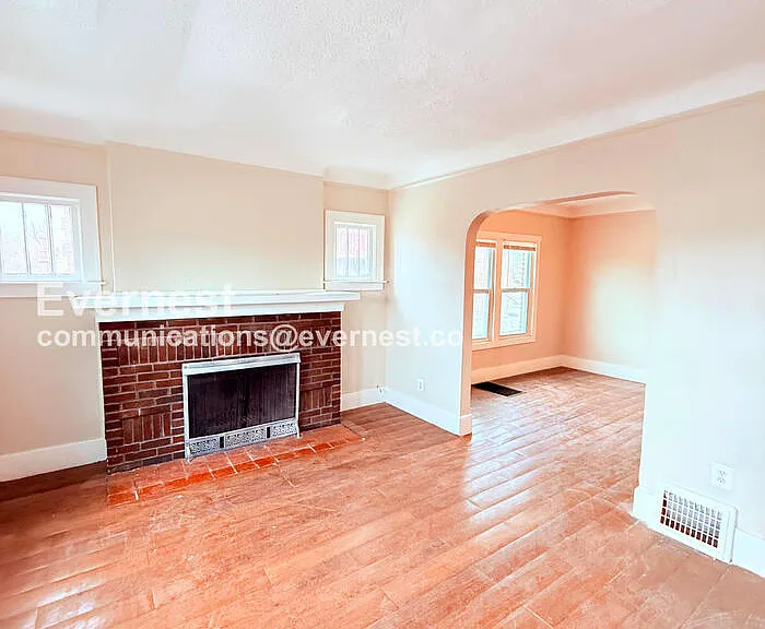 12019 Stoepel St — Photo 4