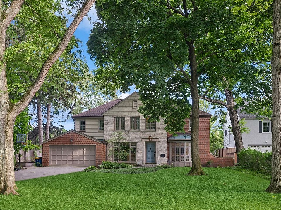 1st image of 168 Lakewood Pl