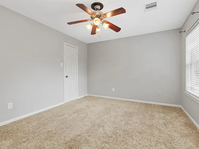 16210 Chipstead Dr — Photo 23