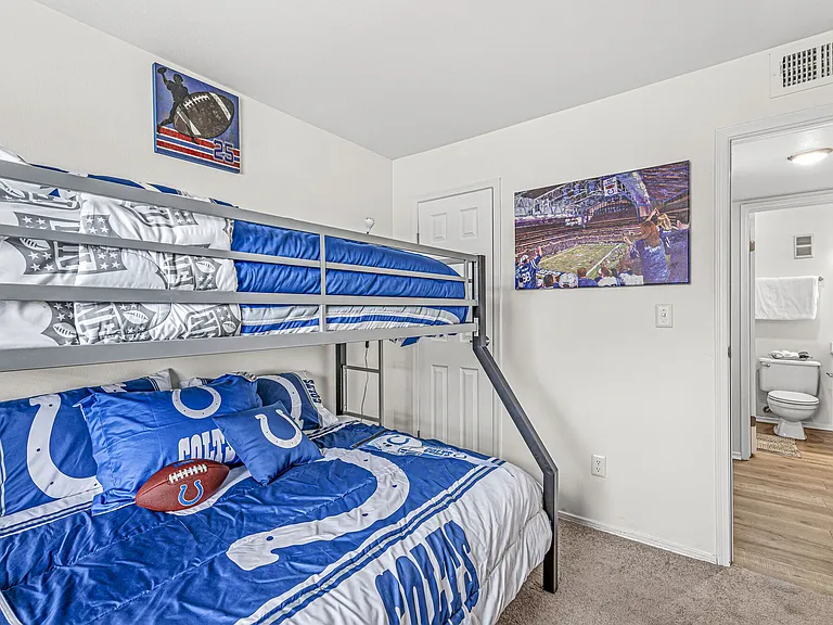 Enclave at Eagle Creek Apartments — Photo 23