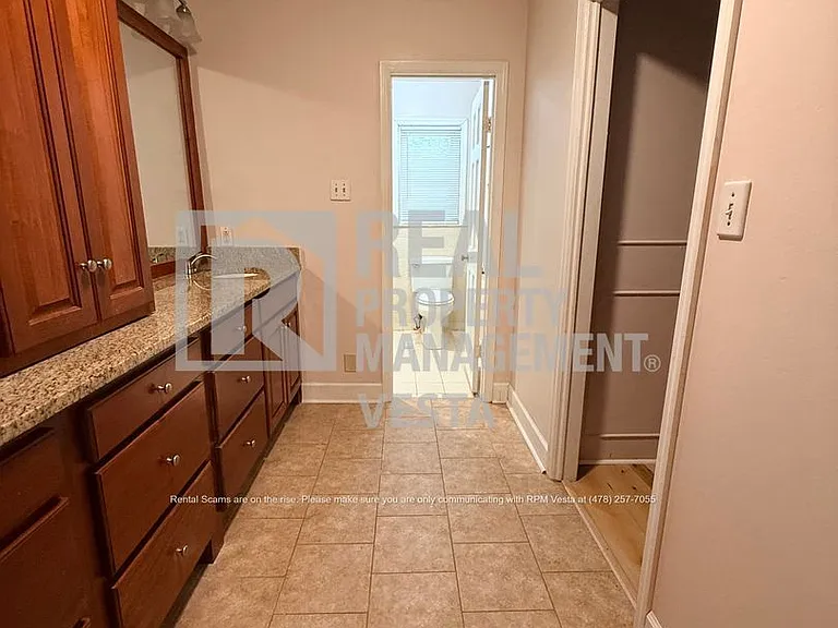 5116 Pineridge Dr — Photo 18