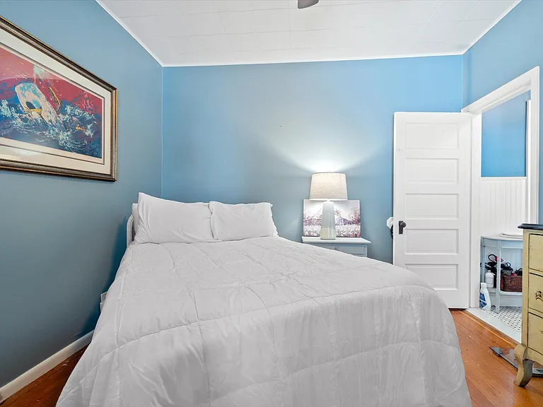 2630 S Shore Blvd — Photo 14