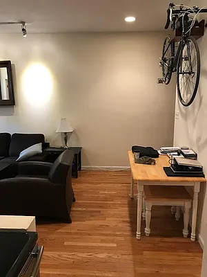 Rented by Chartwell Manhattan Realty | media 25