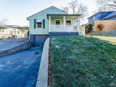 829 Perry St, Saint Charles, MO, 63301