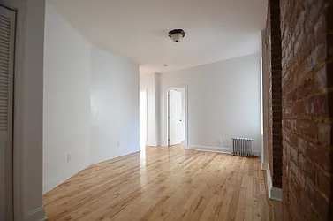 Rented by CITY SKYLINE REALTY INC