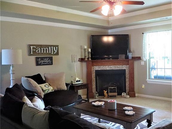 4th image of 11143 Rosebay Ln