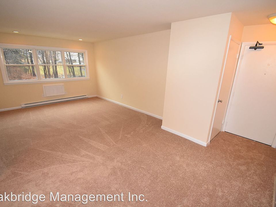 Sunny Knoll Apartments 121 121 North St Seymour CT Zillow