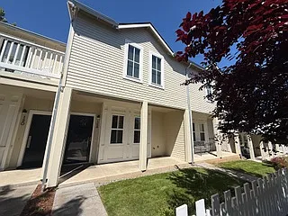 515 G St Photo 1