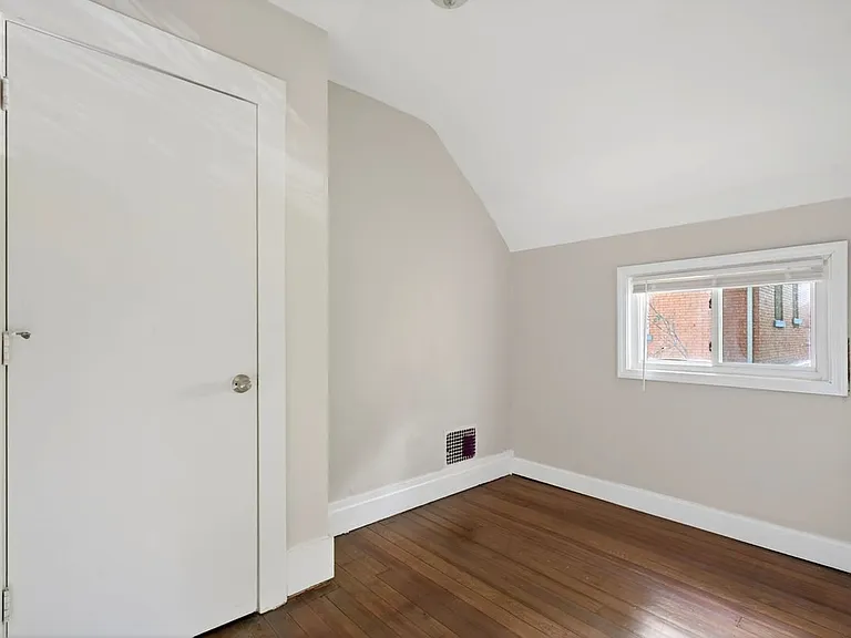 1407 W North Bend Rd — Photo 20