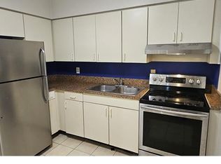 3920 NW 31st Ter APT 3, Lauderdale Lakes, FL 33309