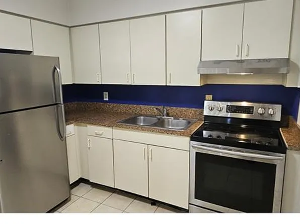 3920 NW 31st Ter APT 2, Fort Lauderdale, FL 33309