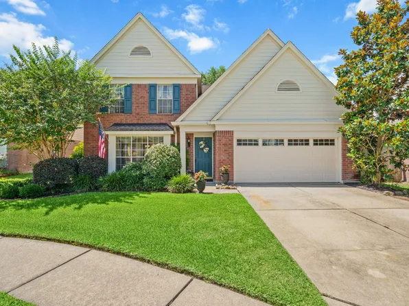 20327 Apache Lake Dr, Katy, TX 77449