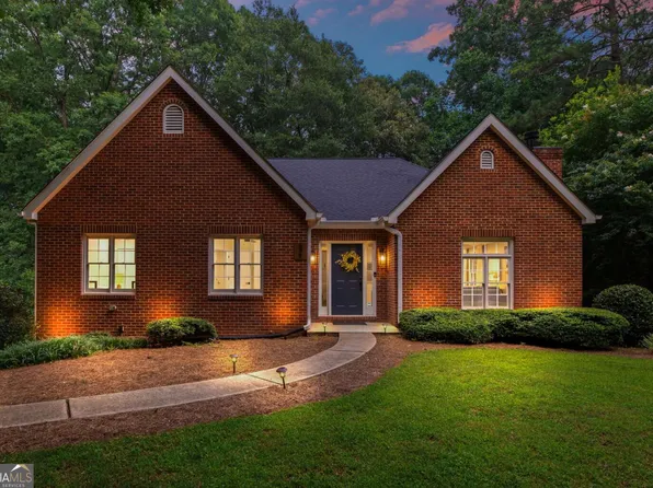 521 Smithstone Rd SE, Marietta, GA 30067